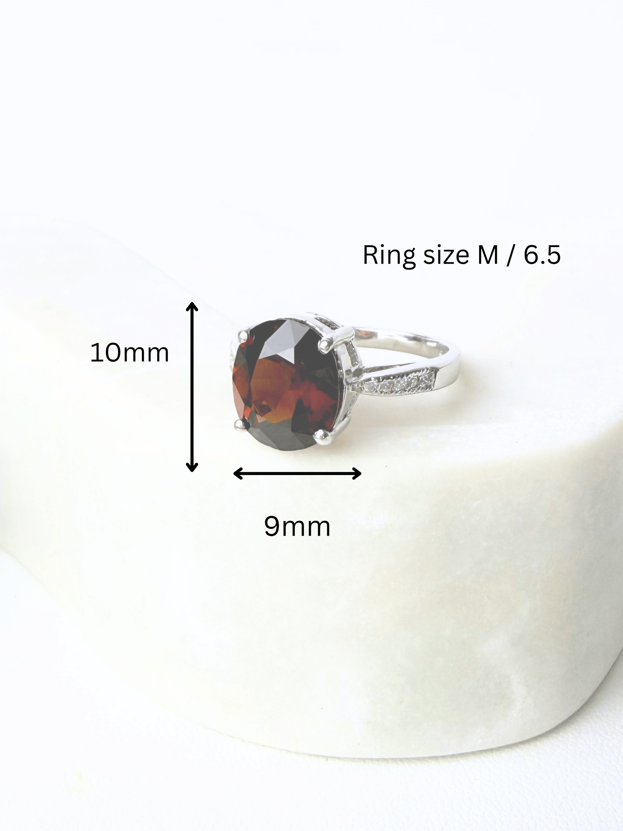 Garnet Solitaire Sparkle Silver Ring