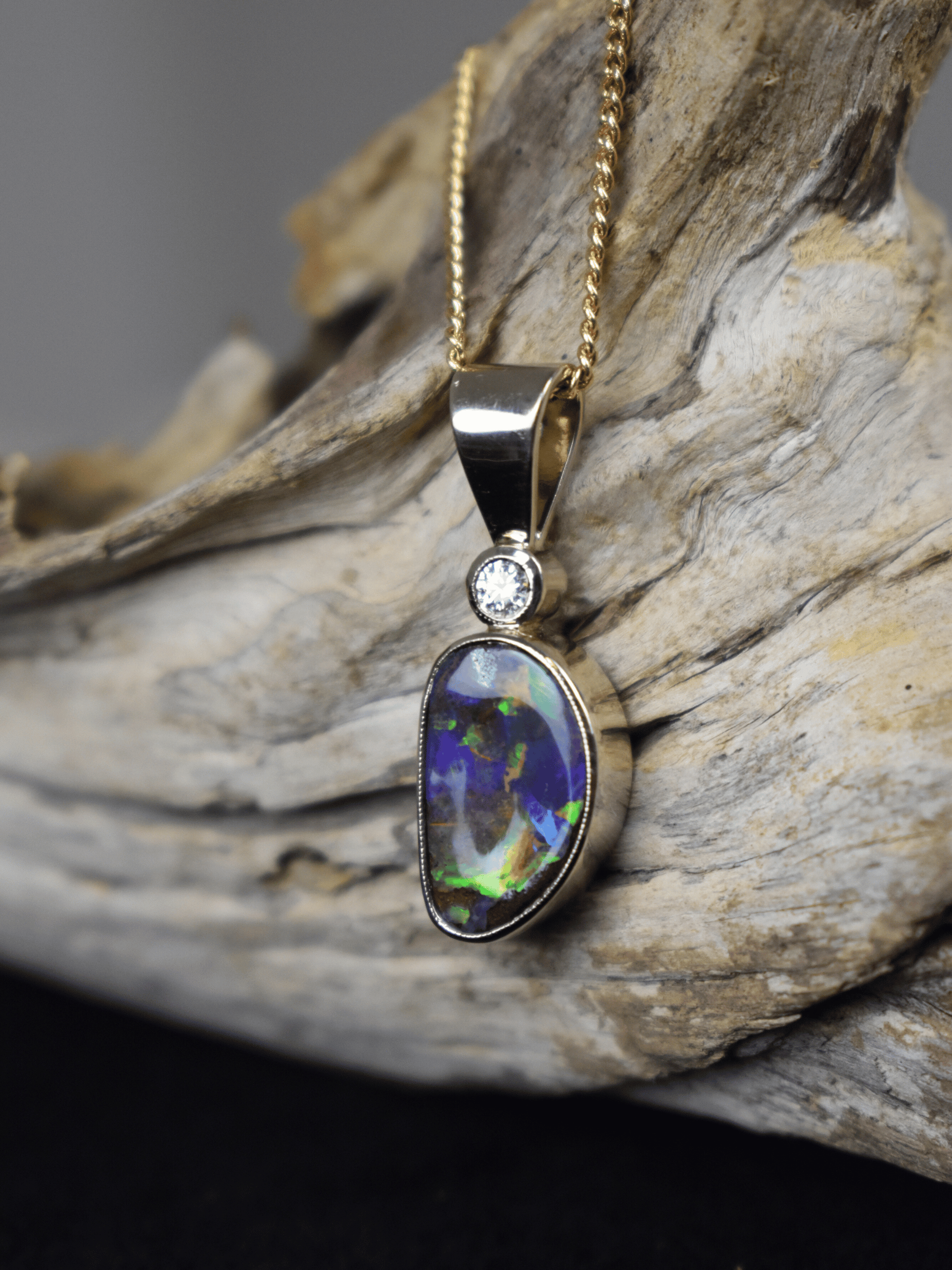 Harlequin Australian Boulder Opal Gold Pendant yellow gold 18k with Diamond