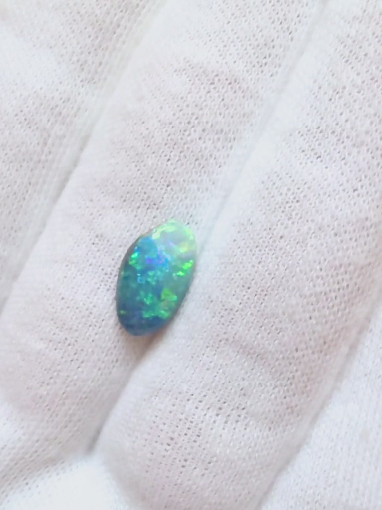Blue Green Crystal Pipe Opal Qld Video